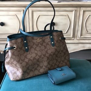 Coach Signature Drawstring Carryall